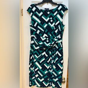 Chaps Green and Black  Geometric Sheath  Dress